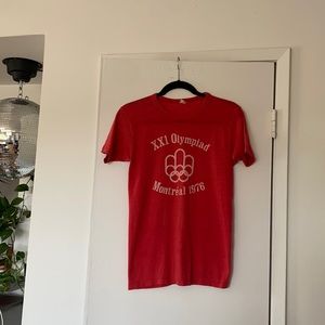VINTAGE Montreal Olympics 1976 Red T-shirt